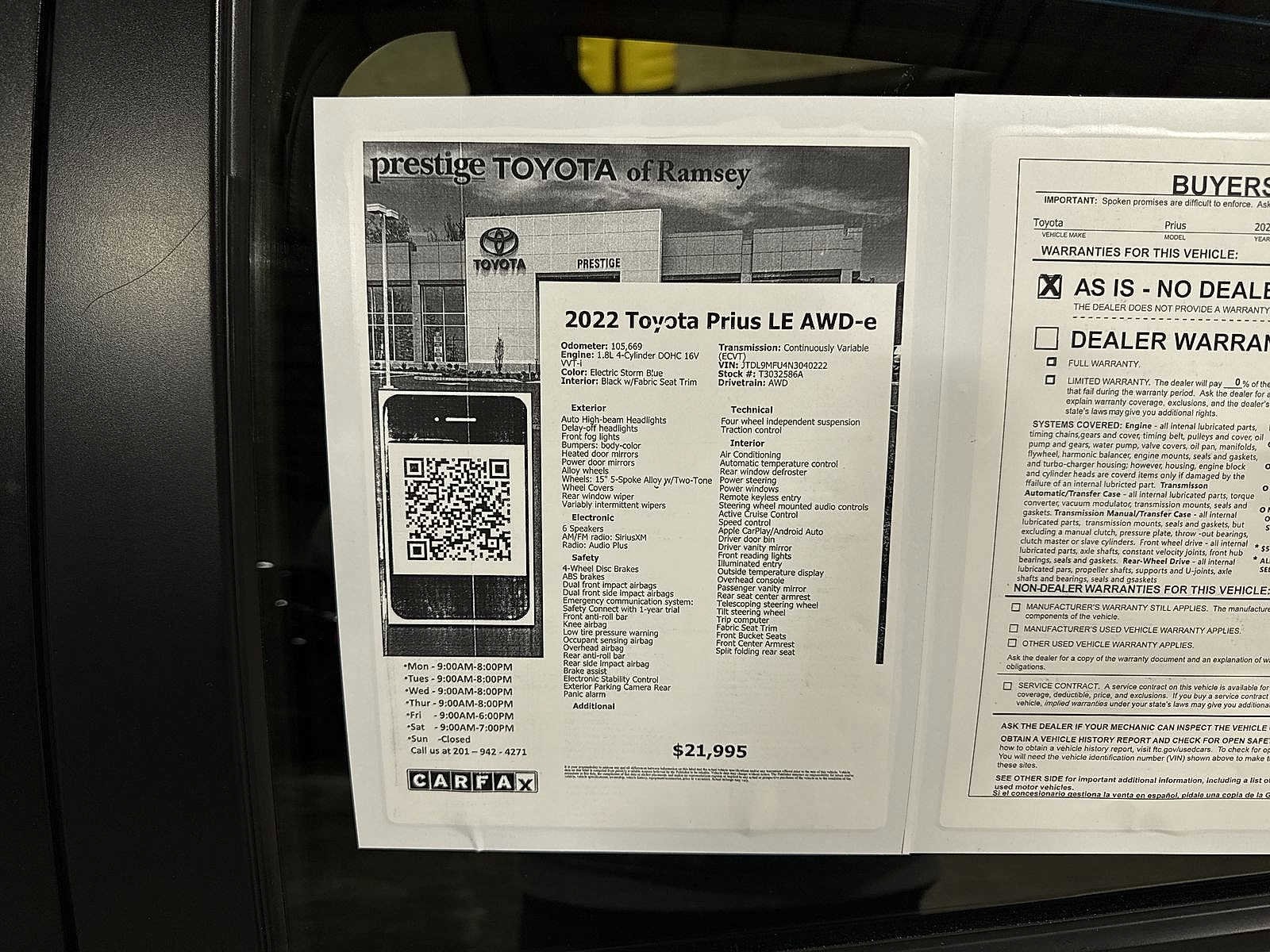 Thumbnail: 2022 Toyota Prius - 13