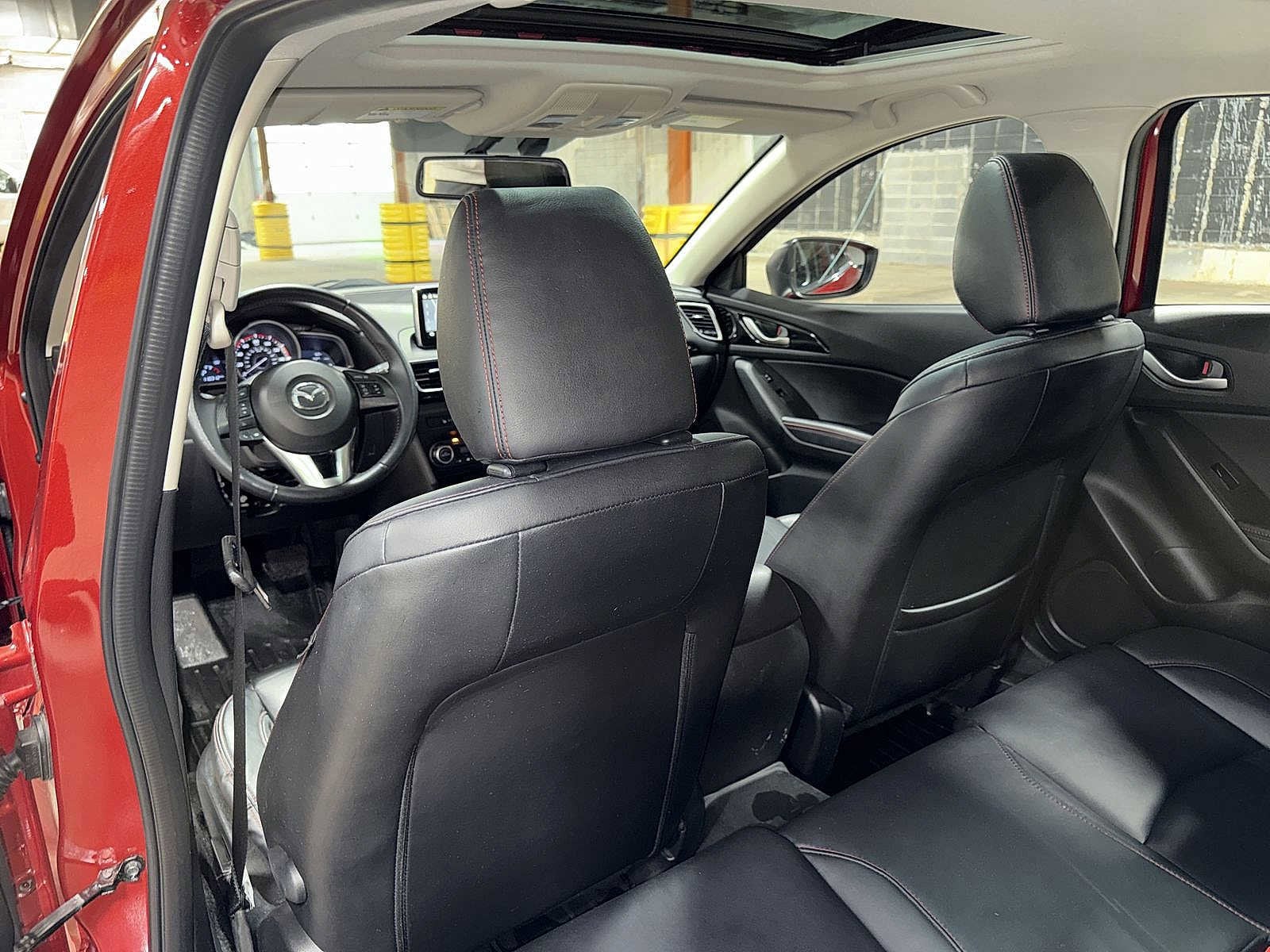 Thumbnail: 2016 Mazda Mazda3 - 29