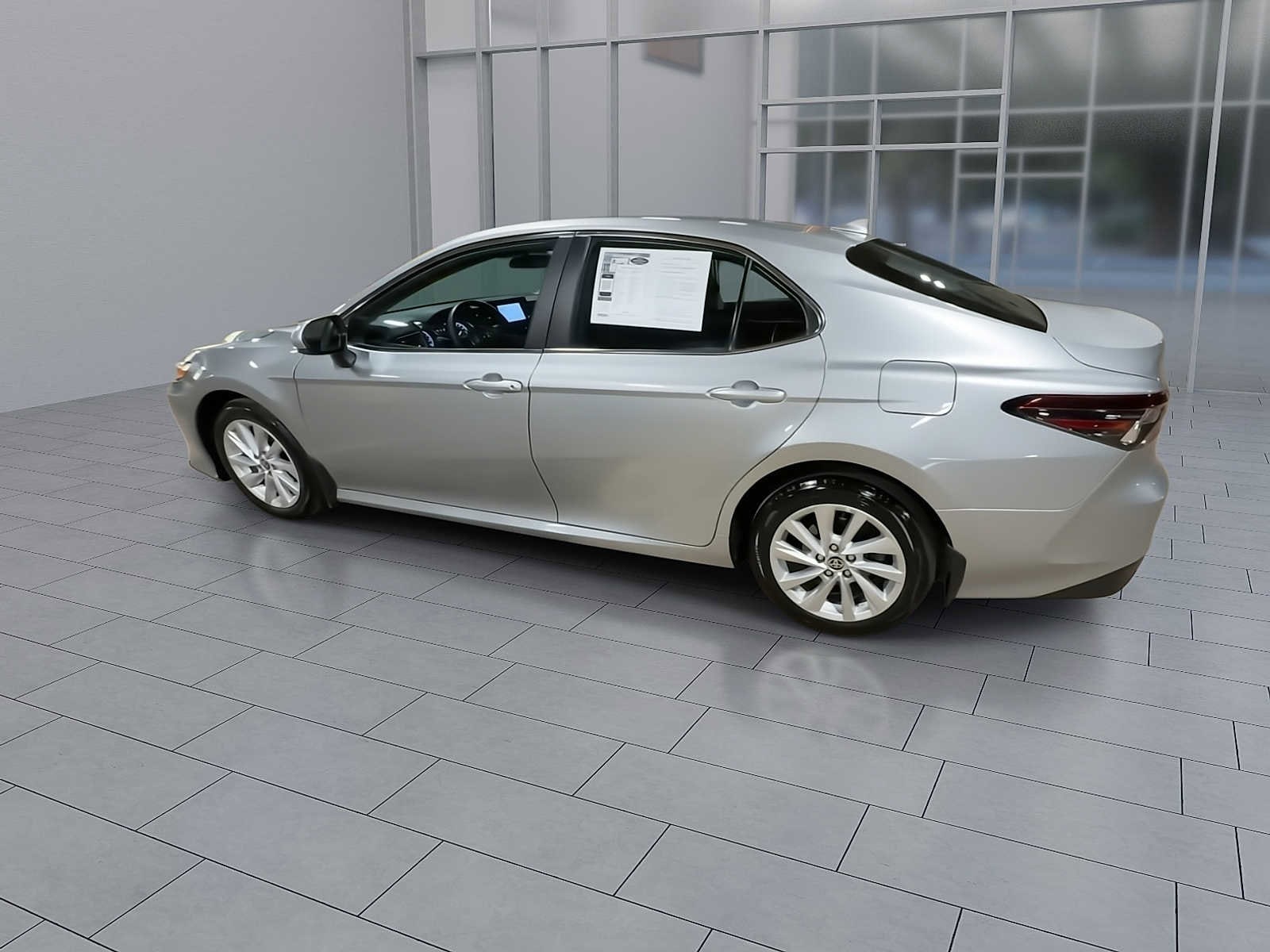 Thumbnail: 2023 Toyota Camry - 4