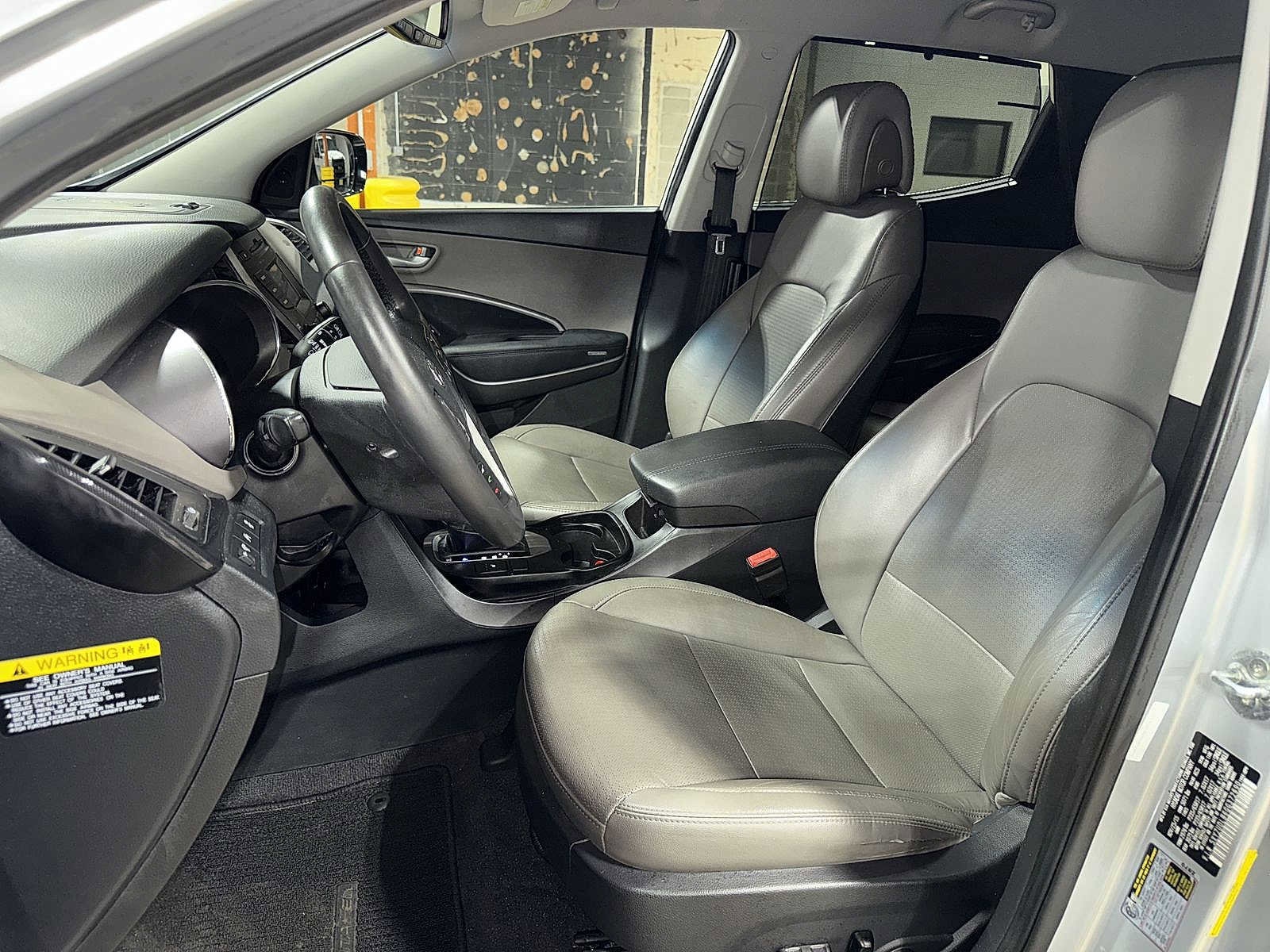 Thumbnail: 2016 Hyundai Santa Fe - 15