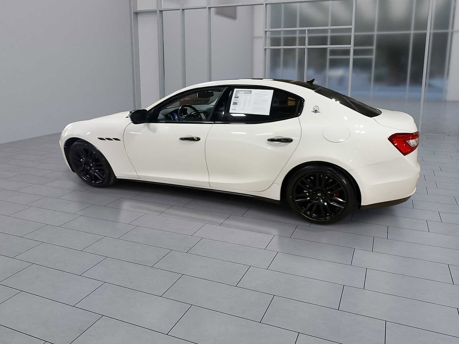 Thumbnail: 2015 Maserati Ghibli - 6