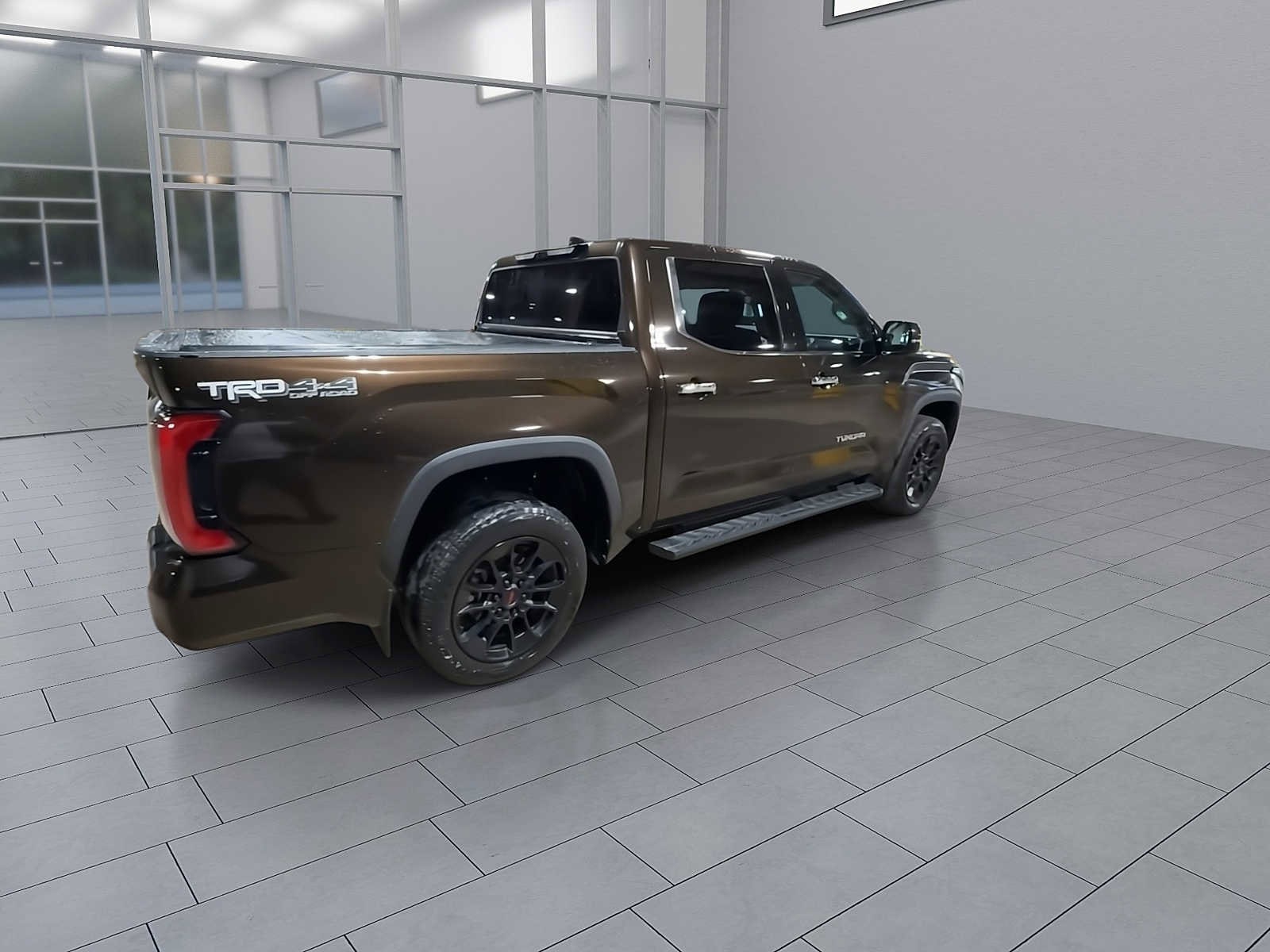Thumbnail: 2022 Toyota Tundra - 8