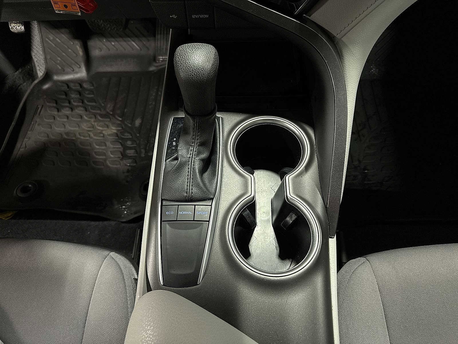 Thumbnail: 2023 Toyota Camry - 30