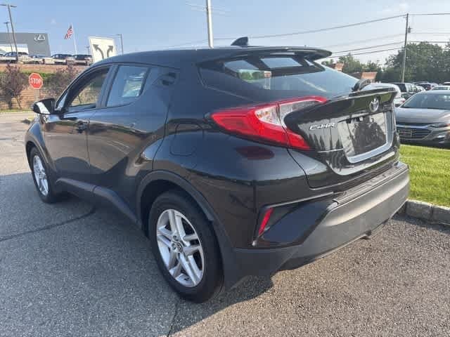 2021 Toyota C-HR LE 6