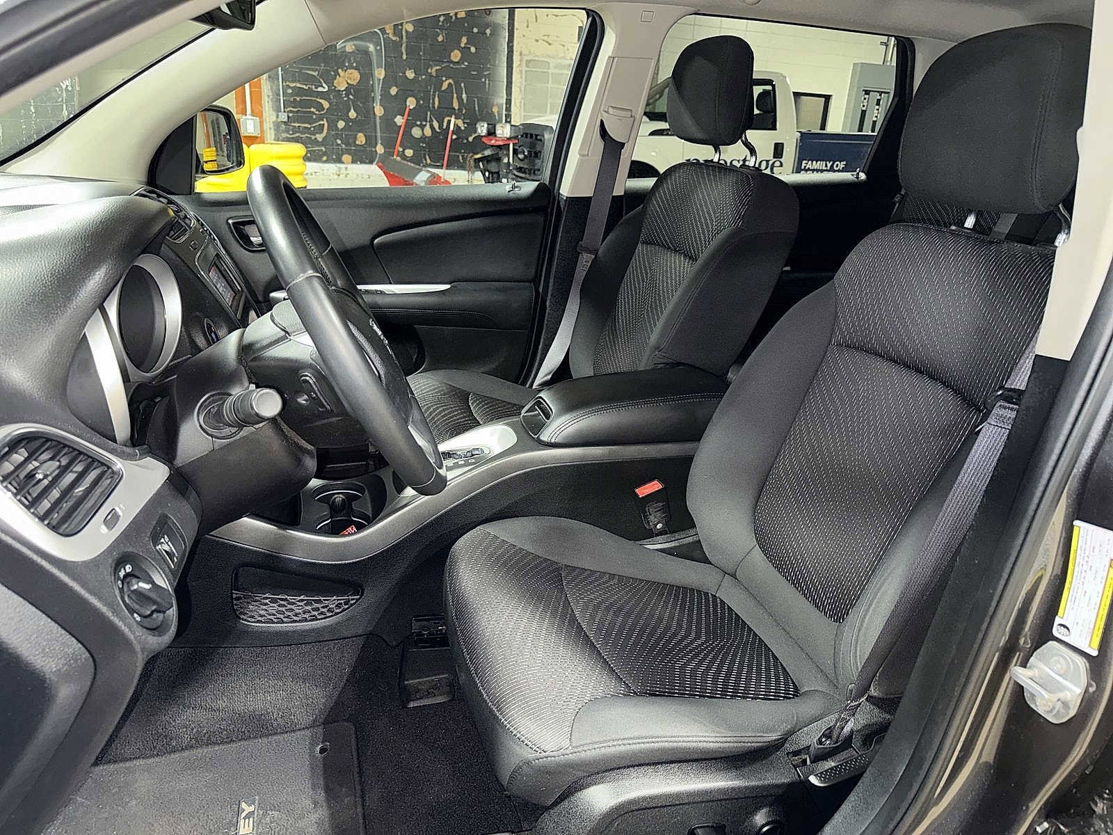 Thumbnail: 2015 Dodge Journey - 15