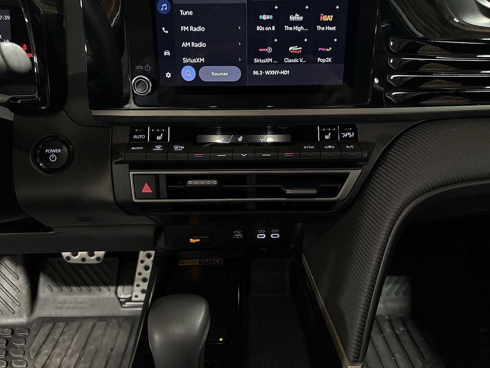 Thumbnail: 2025 Toyota Camry - 21