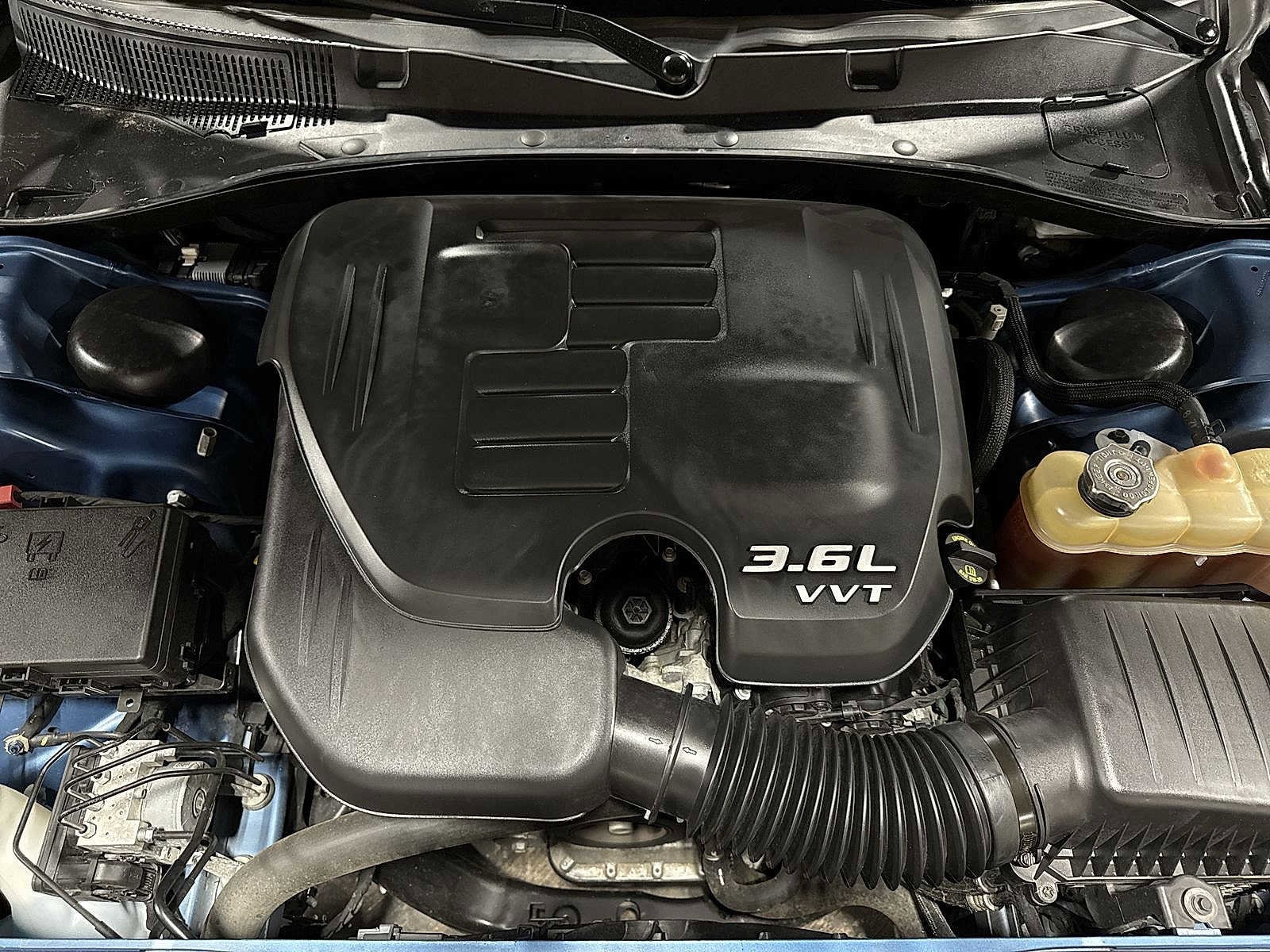 Thumbnail: 2020 Dodge Charger - 11