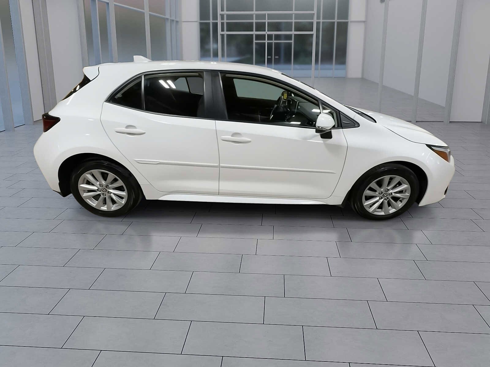 Thumbnail: 2023 Toyota Corolla - 9