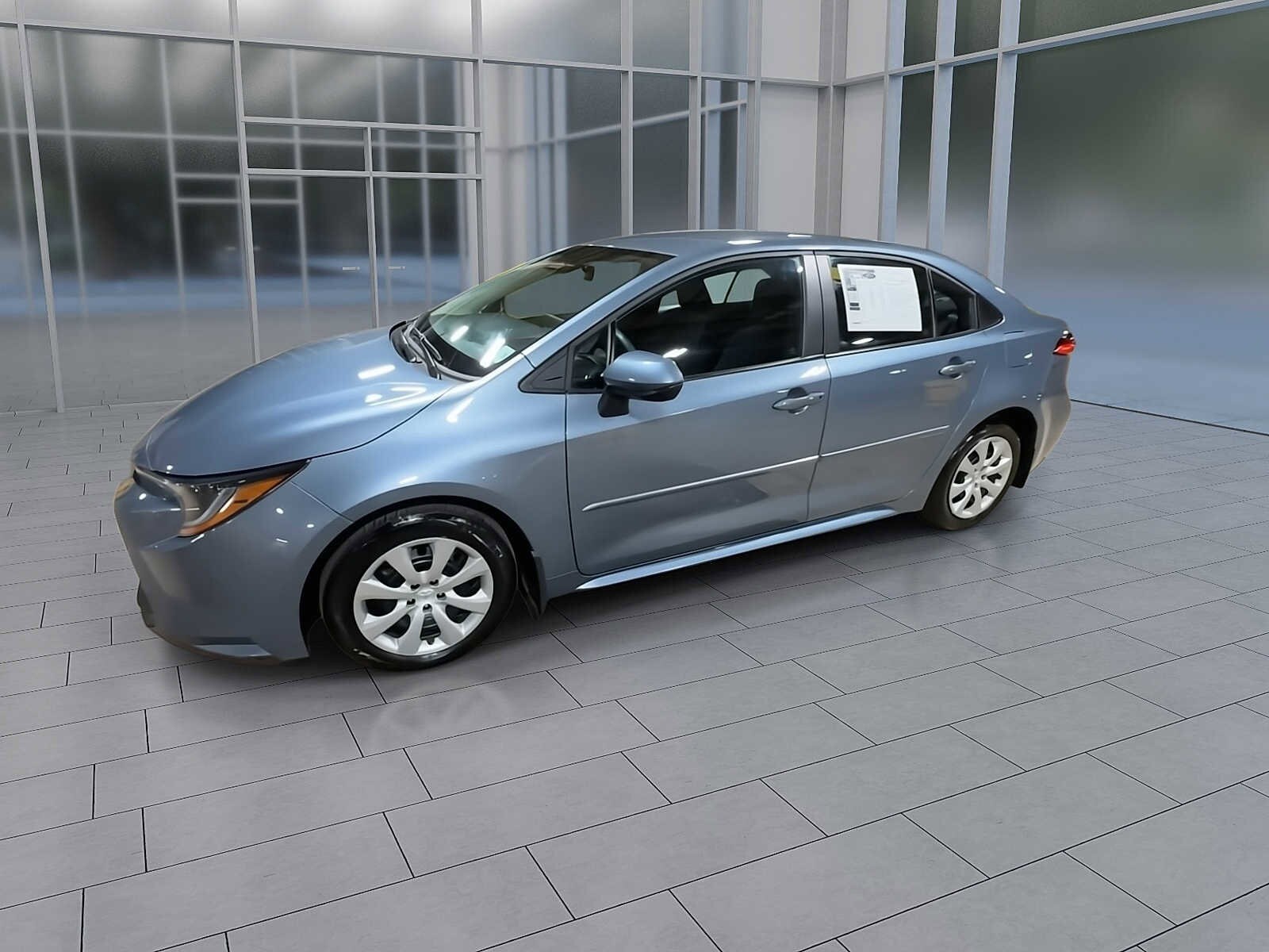 2024 Toyota Corolla LE photo 4