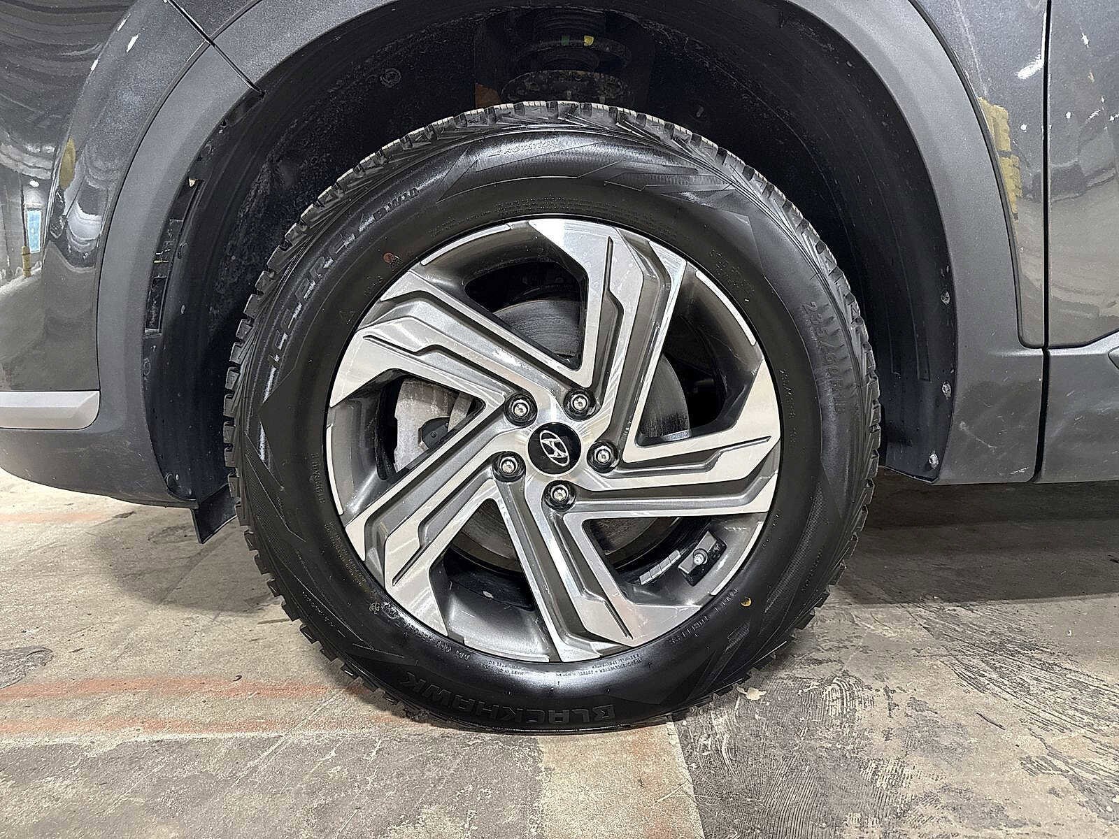 Thumbnail: 2023 Hyundai Santa Fe - 10