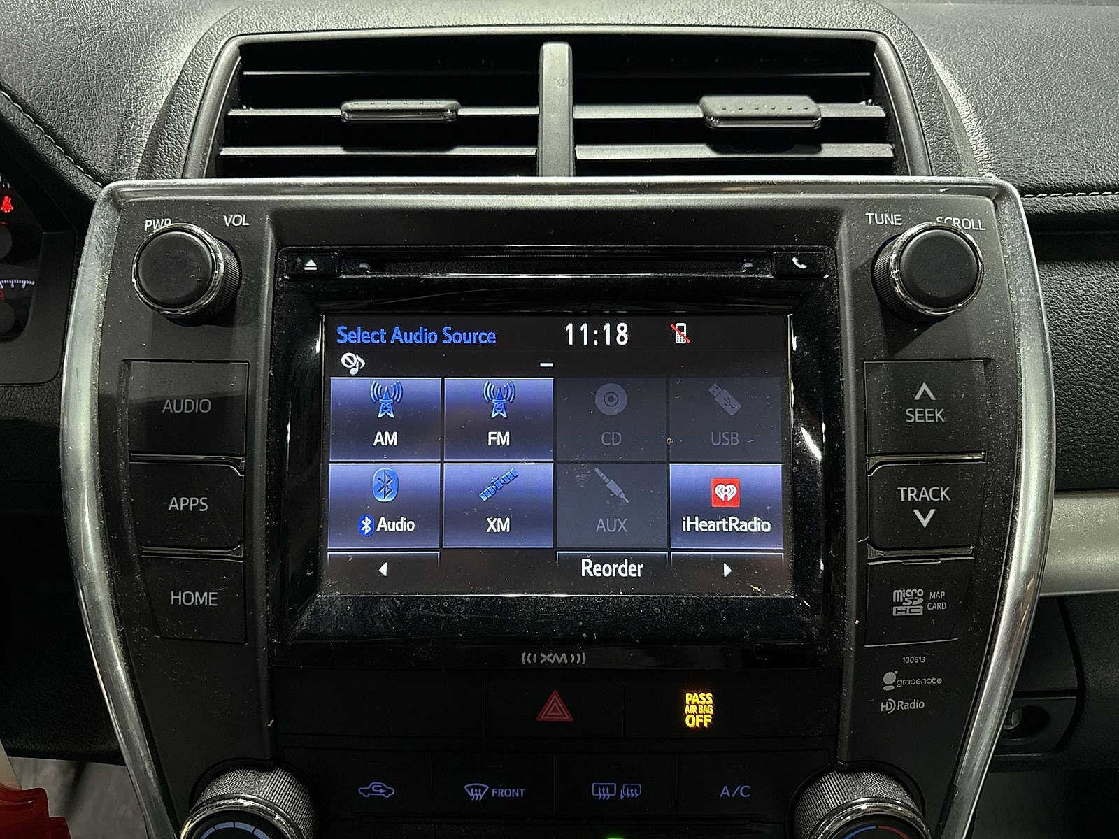 Thumbnail: 2017 Toyota Camry - 21