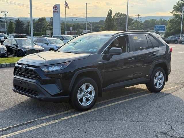Thumbnail: 2020 Toyota RAV4 - 1