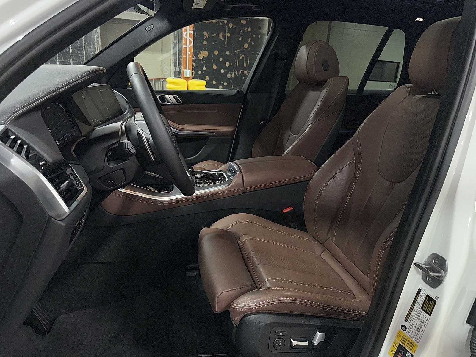 Thumbnail: 2022 BMW X5 - 15