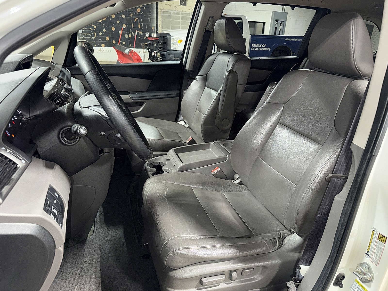 Thumbnail: 2016 Honda Odyssey - 15