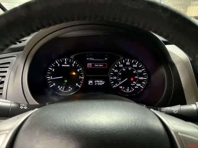 Thumbnail: 2013 Nissan Altima - 33