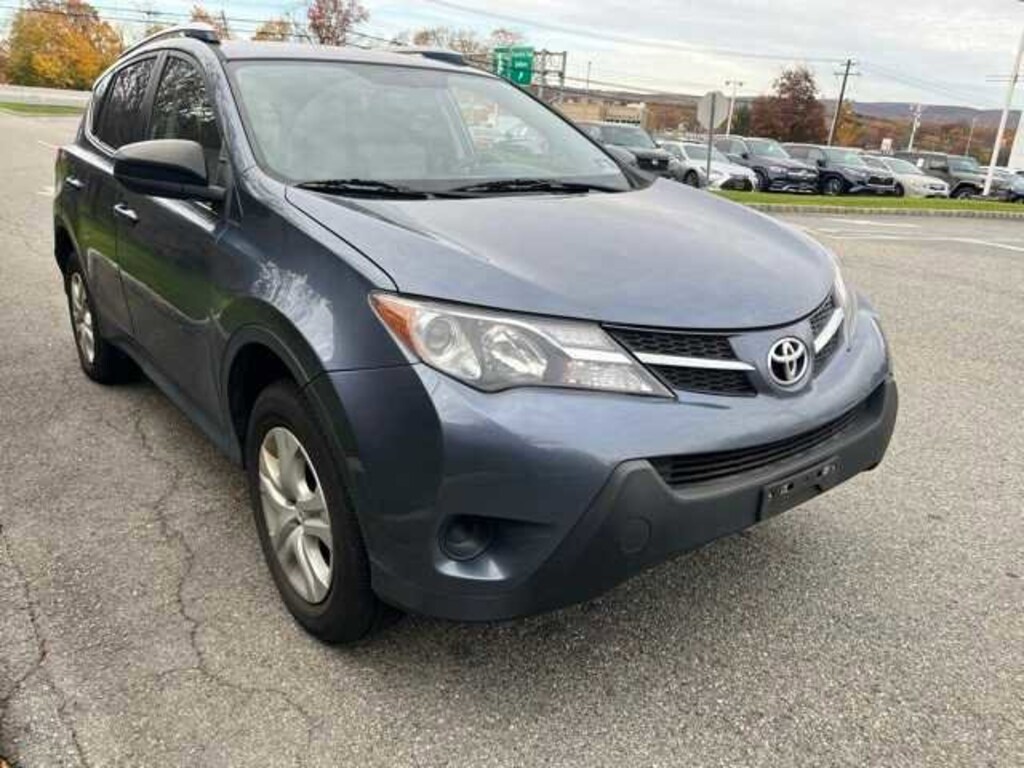 Used 2013 Toyota RAV4 LE SUV