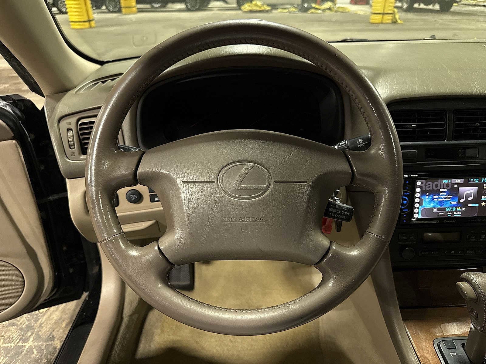 Thumbnail: 1998 Lexus ES - 18