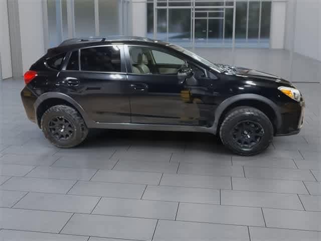 Thumbnail: 2016 Subaru Crosstrek - 6