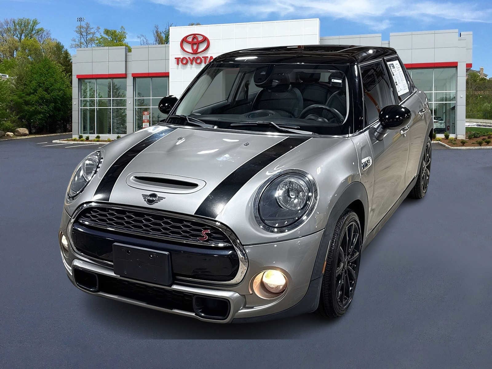2019 MINI Hardtop 4 Door