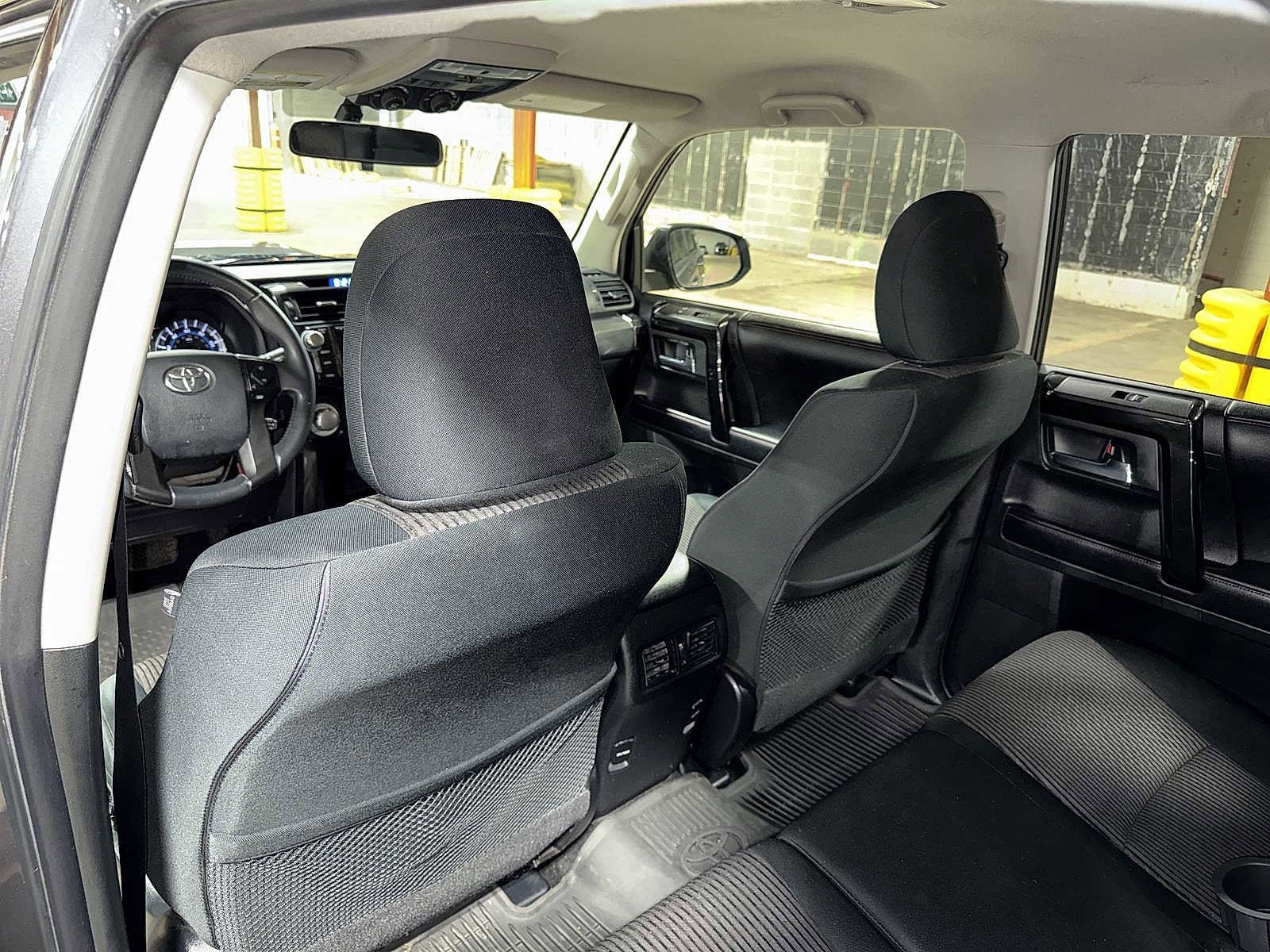 Thumbnail: 2017 Toyota 4Runner - 28