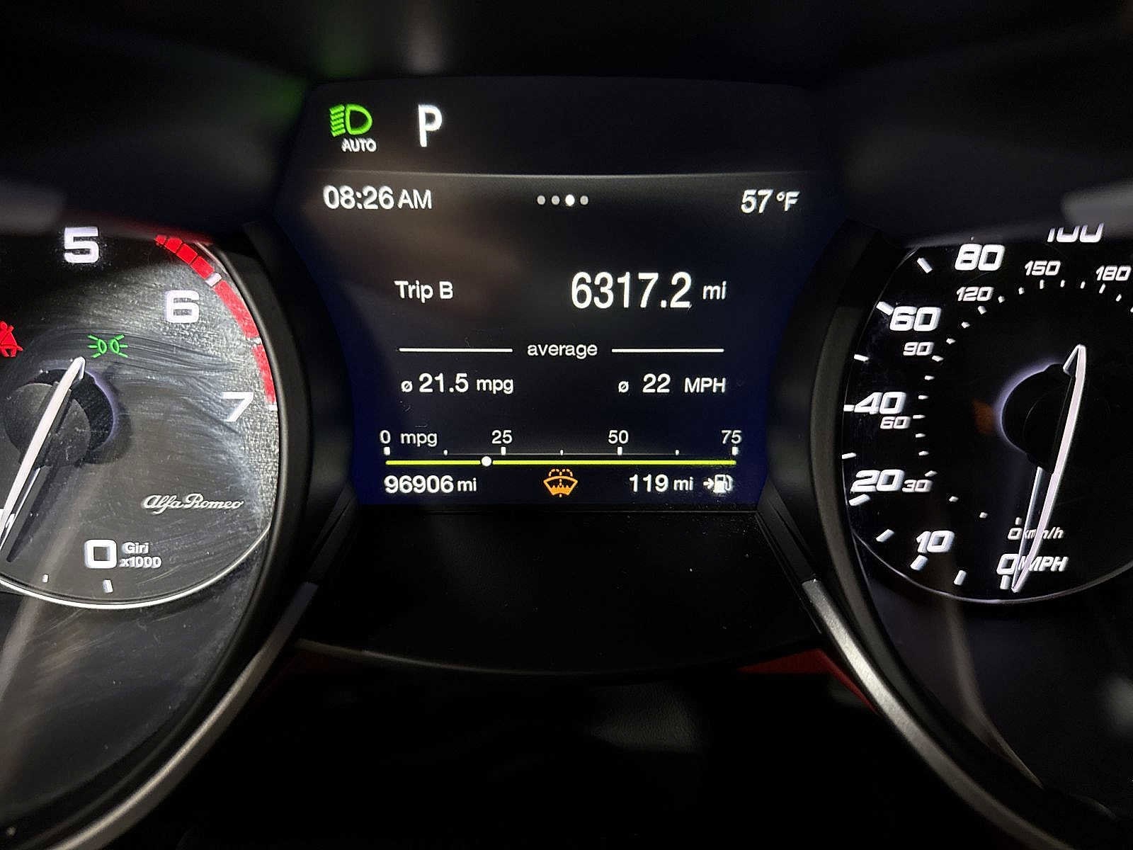 Thumbnail: 2018 Alfa Romeo Stelvio - 19