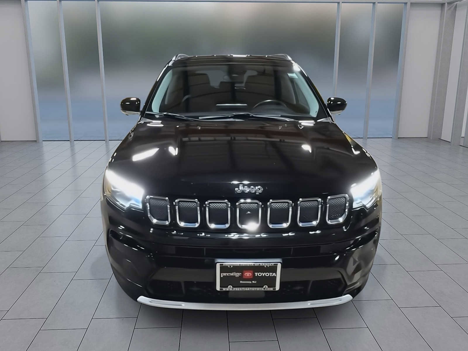 Thumbnail: 2022 Jeep Compass - 3