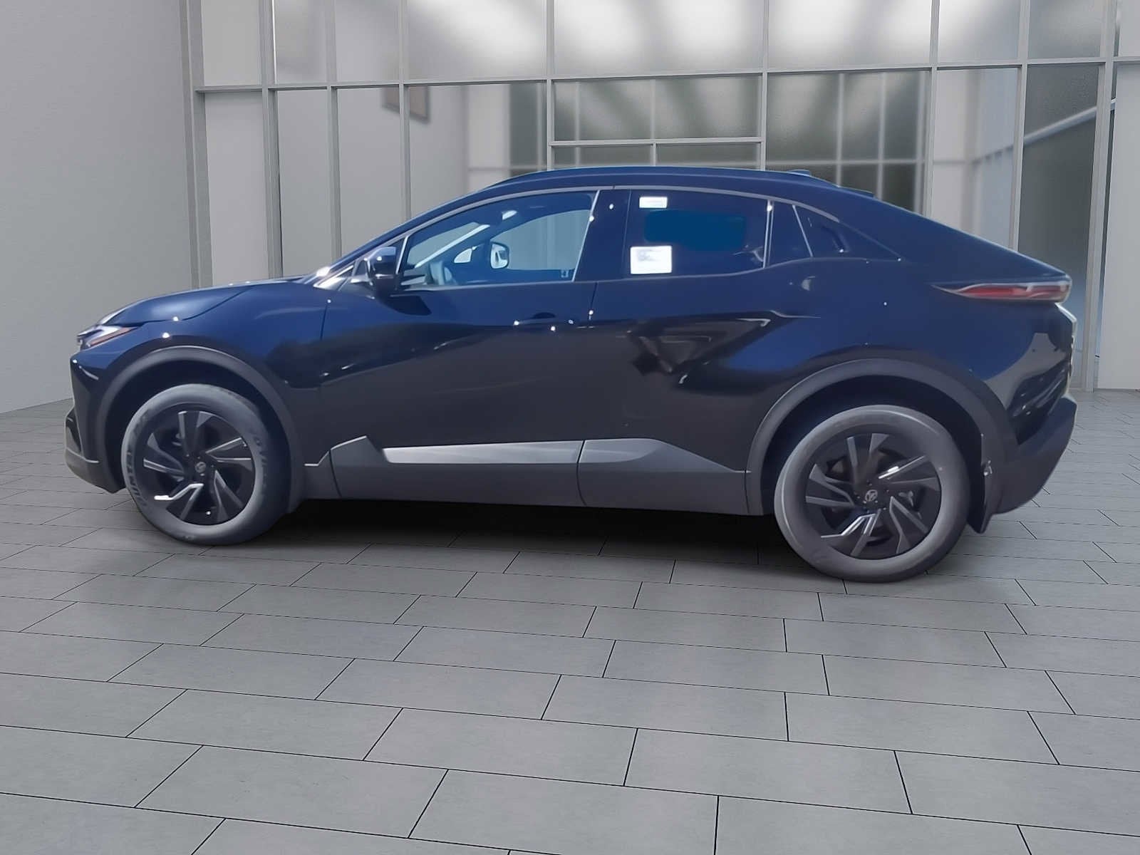 Thumbnail: 2026 Toyota C-HR - 2