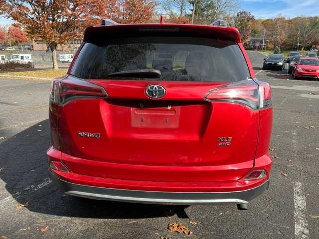 Thumbnail: 2016 Toyota RAV4 - 5
