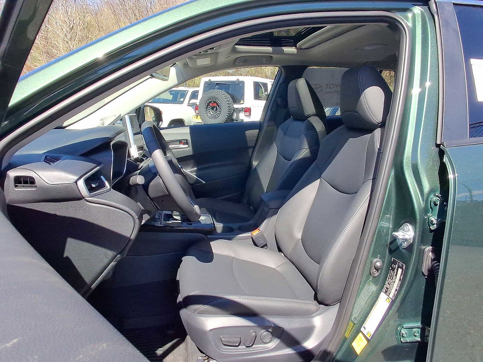 Thumbnail: 2026 Toyota Corolla Cross - 11