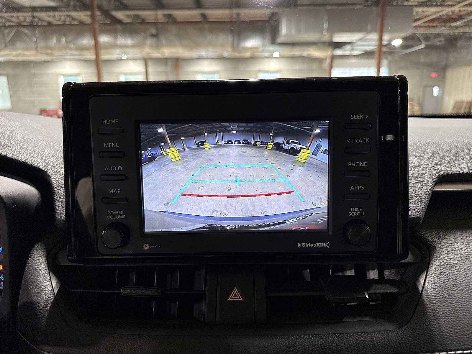 Thumbnail: 2022 Toyota RAV4 - 23