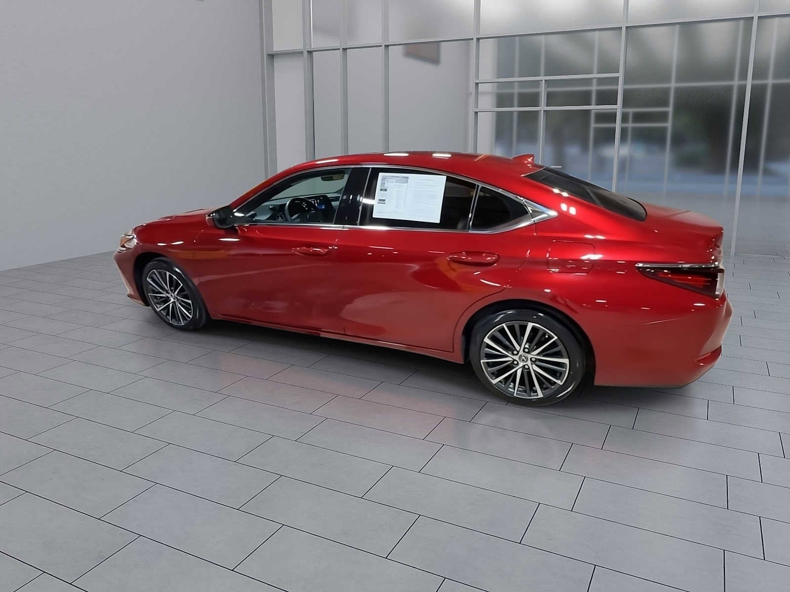 Thumbnail: 2022 Lexus ES - 6