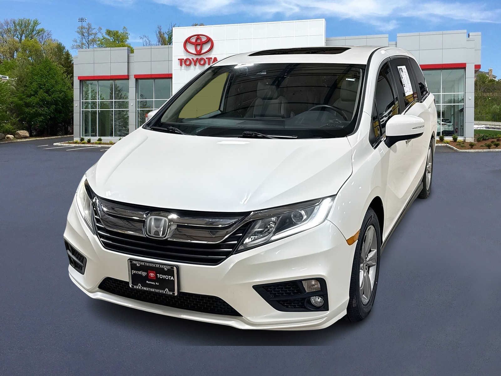 Thumbnail: 2018 Honda Odyssey - 1