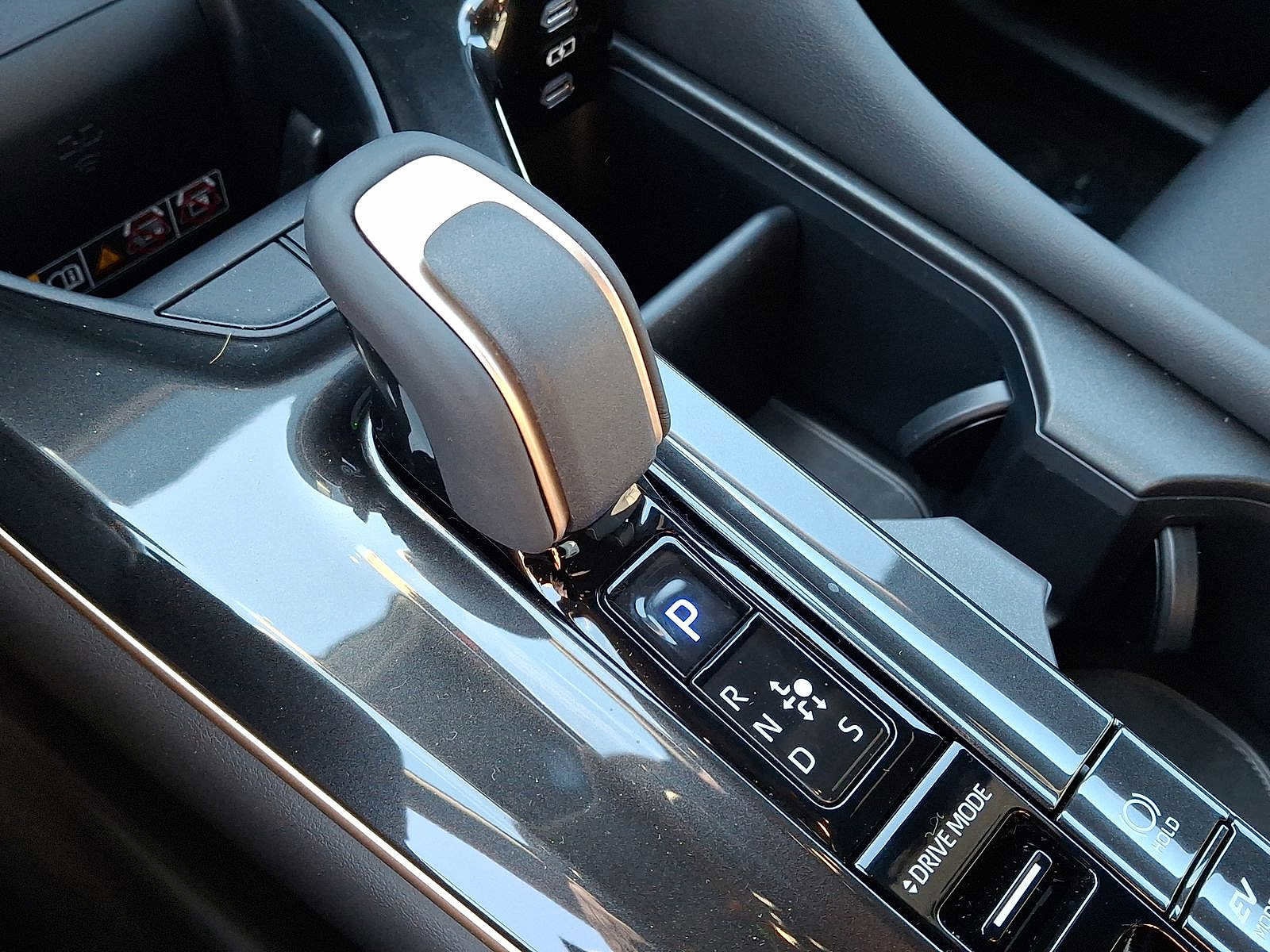 Thumbnail: 2026 Toyota Crown Signia - 15