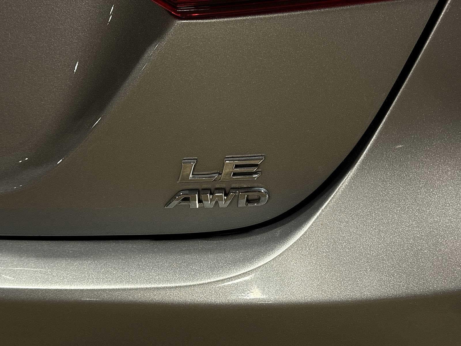 Thumbnail: 2021 Toyota Camry - 26