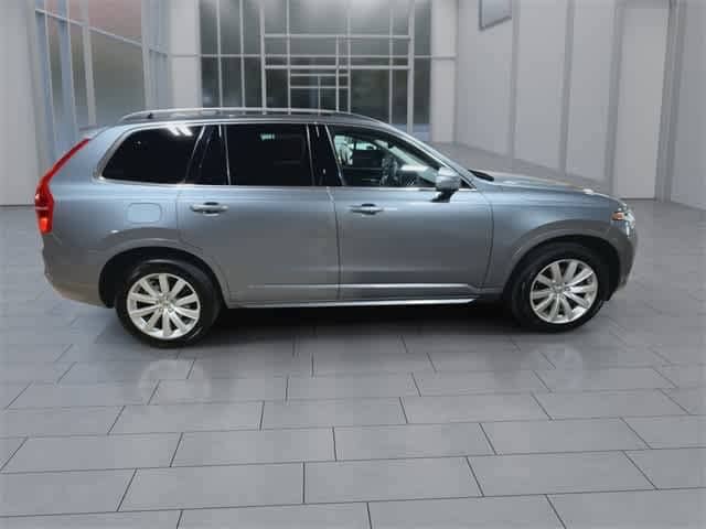 Thumbnail: 2016 Volvo XC90 - 9