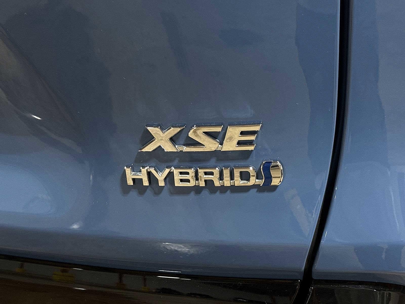 Thumbnail: 2023 Toyota RAV4 - 27