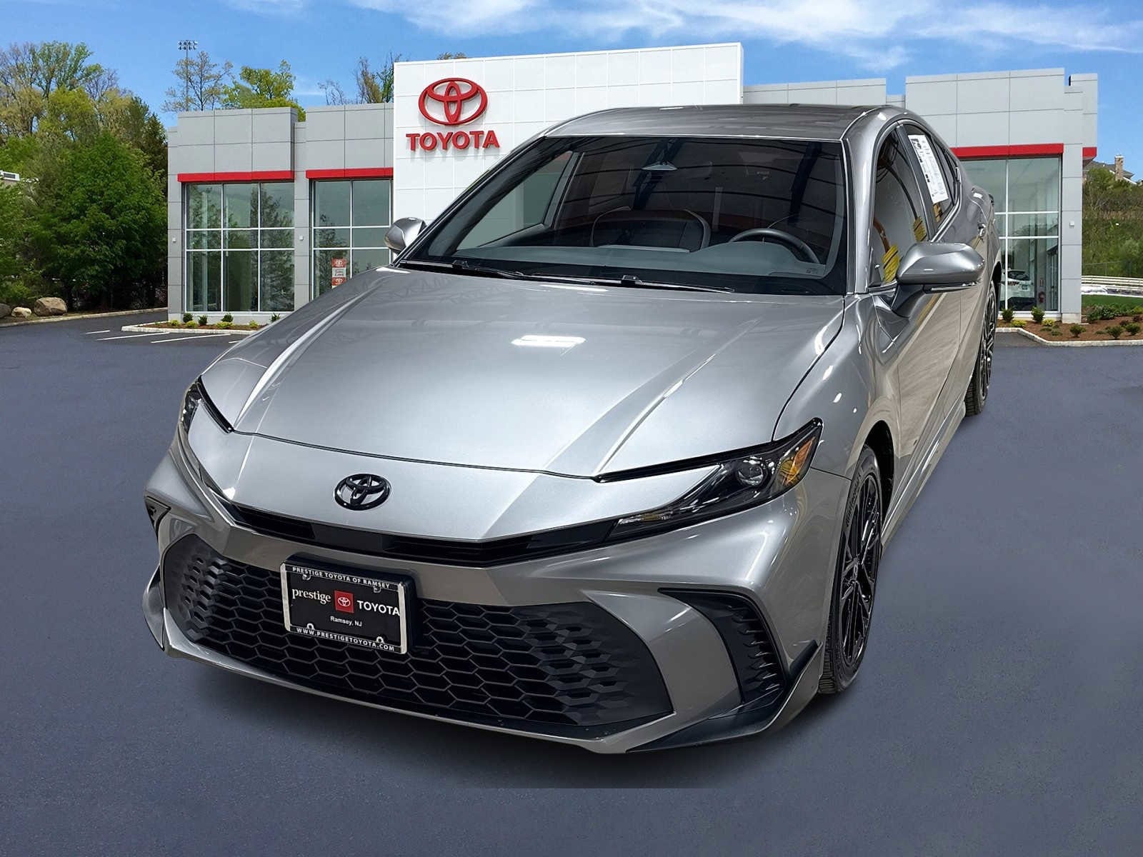 Thumbnail: 2025 Toyota Camry - 1