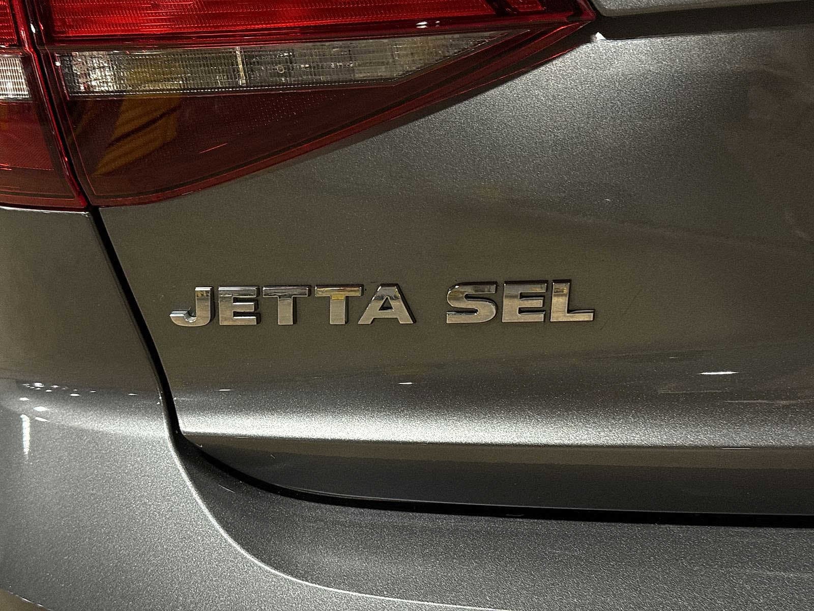 Thumbnail: 2016 Volkswagen Jetta - 26