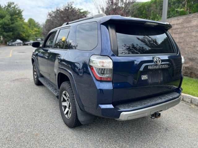 Thumbnail: 2019 Toyota 4Runner - 6