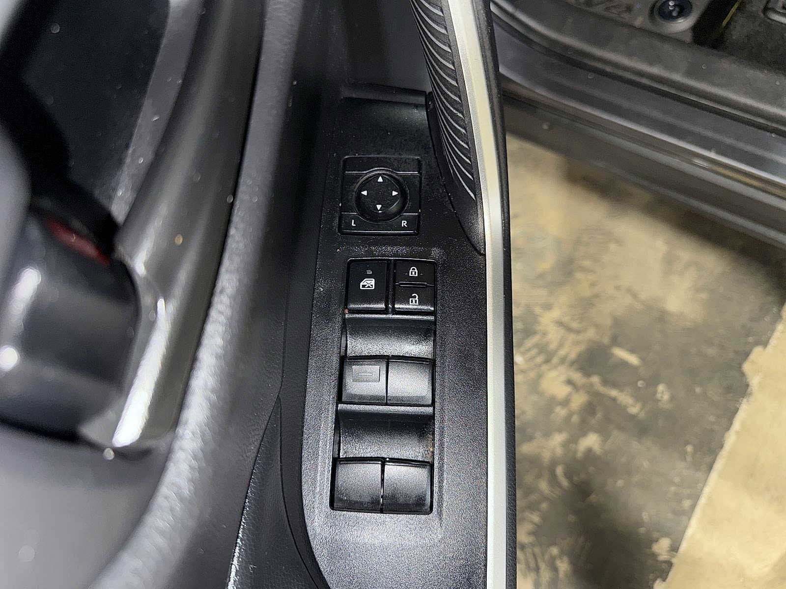 Thumbnail: 2024 Toyota RAV4 - 22