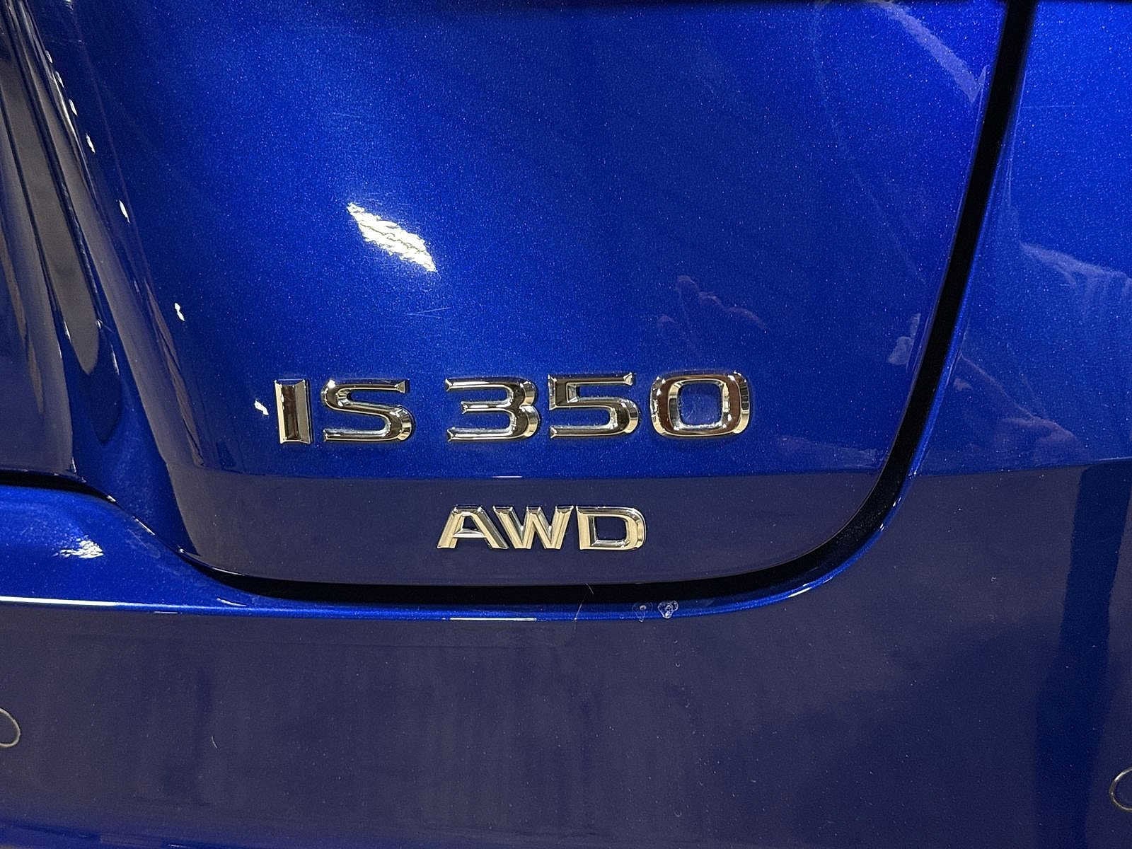 Thumbnail: 2023 Lexus IS - 26