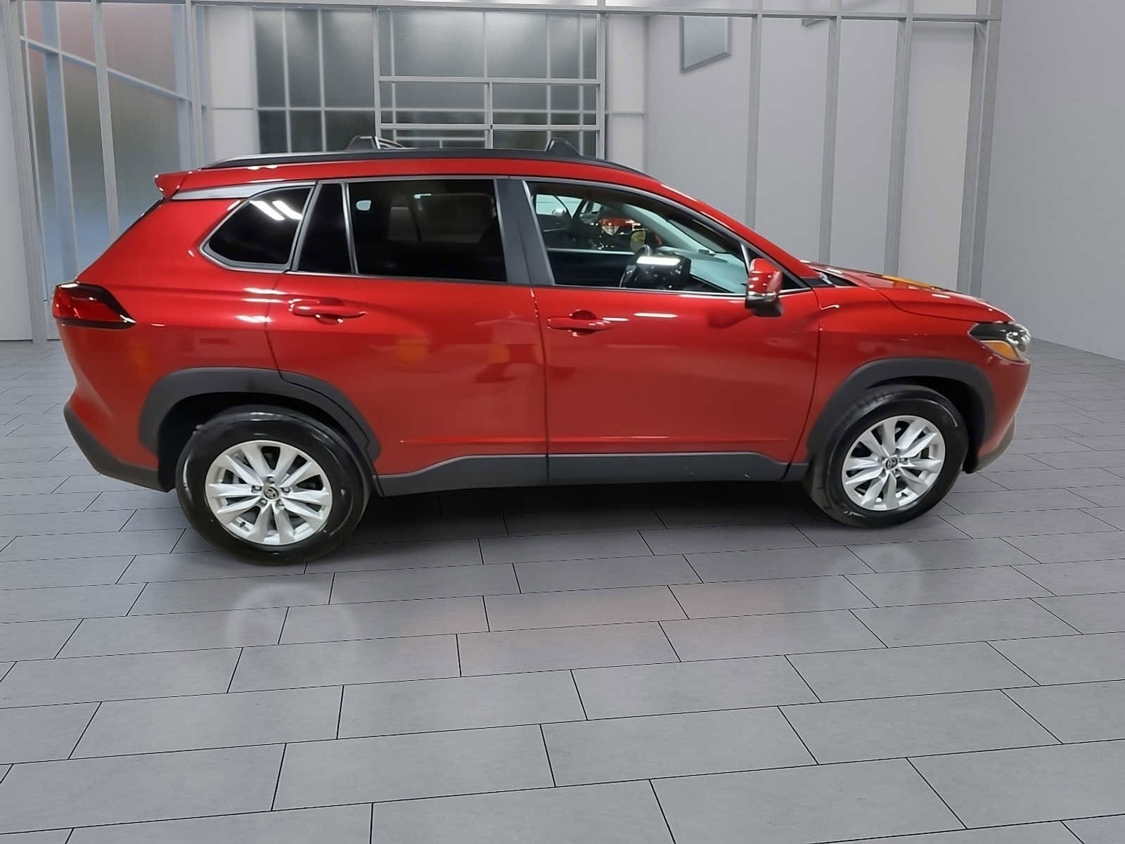 Thumbnail: 2023 Toyota Corolla Cross - 9