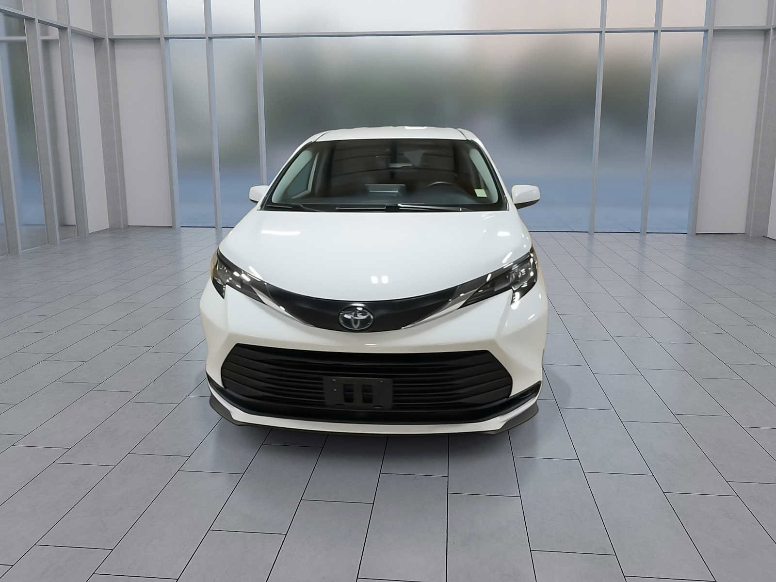 Thumbnail: 2023 Toyota Sienna - 3