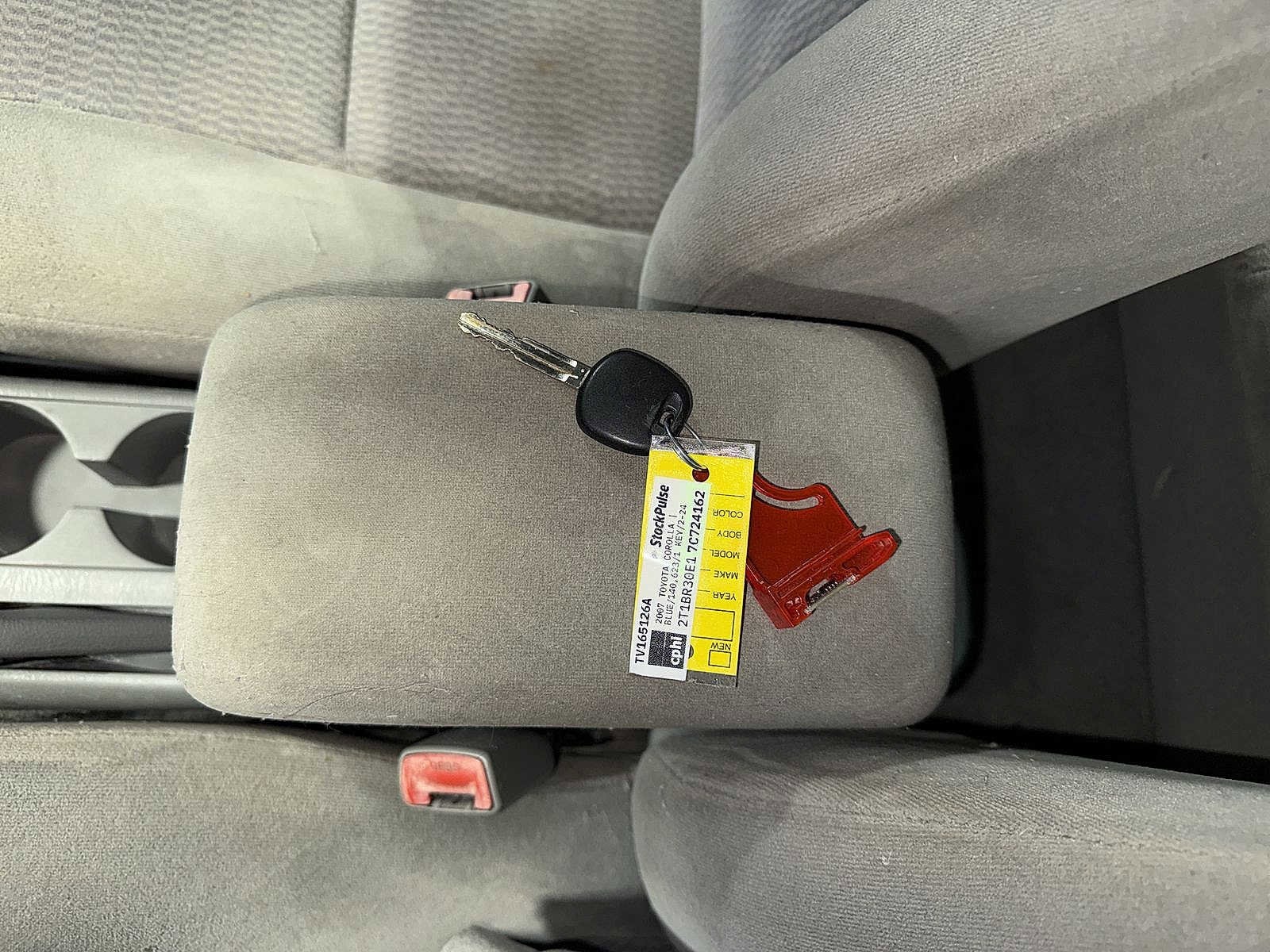 Thumbnail: 2007 Toyota Corolla - 28