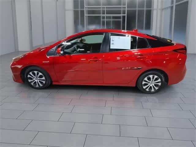 Thumbnail: 2022 Toyota Prius - 3