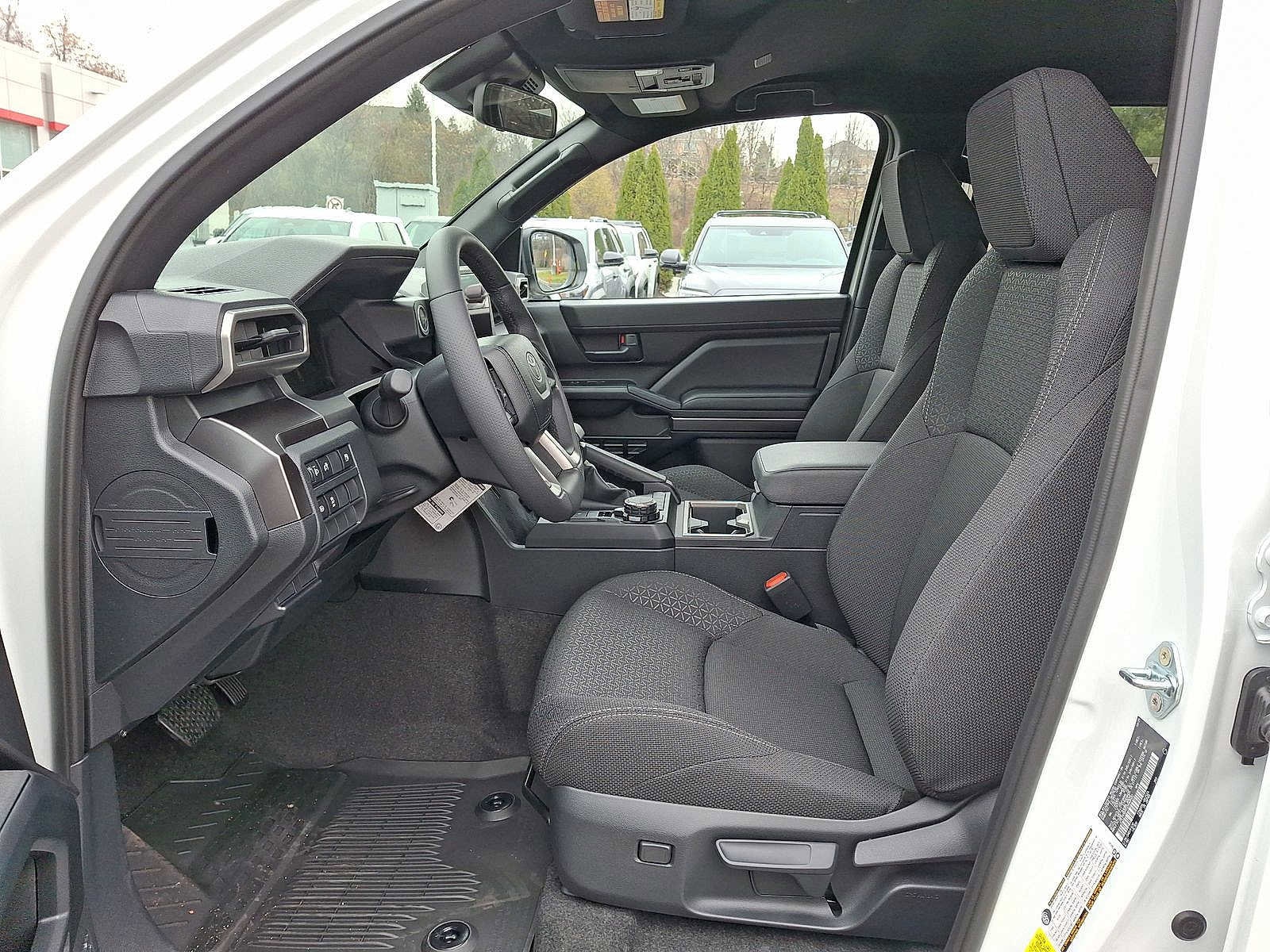 Thumbnail: 2025 Toyota 4Runner - 14