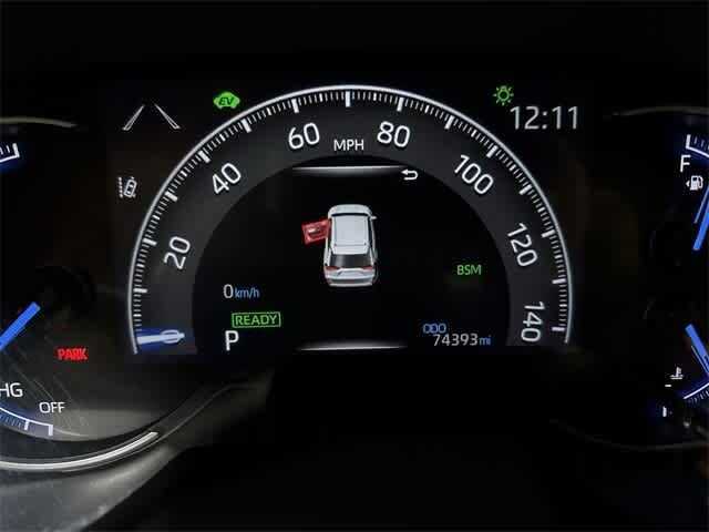 Thumbnail: 2022 Toyota RAV4 - 18