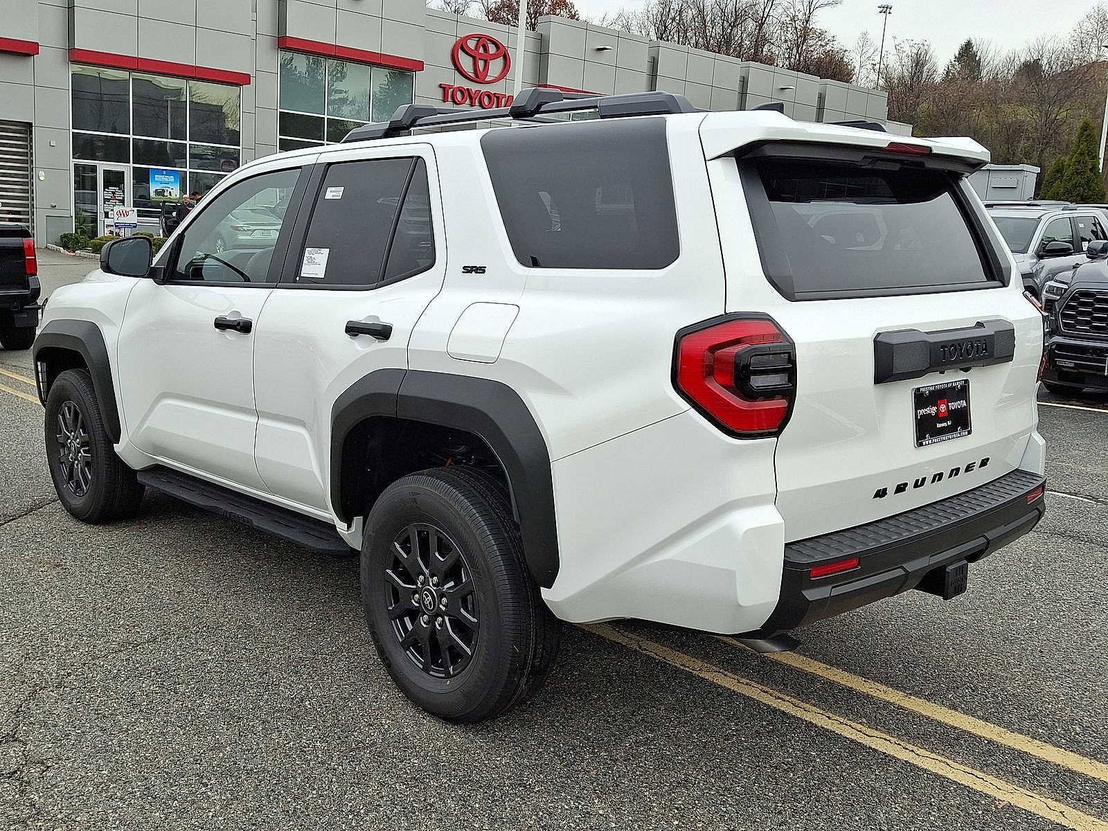 Thumbnail: 2025 Toyota 4Runner - 11