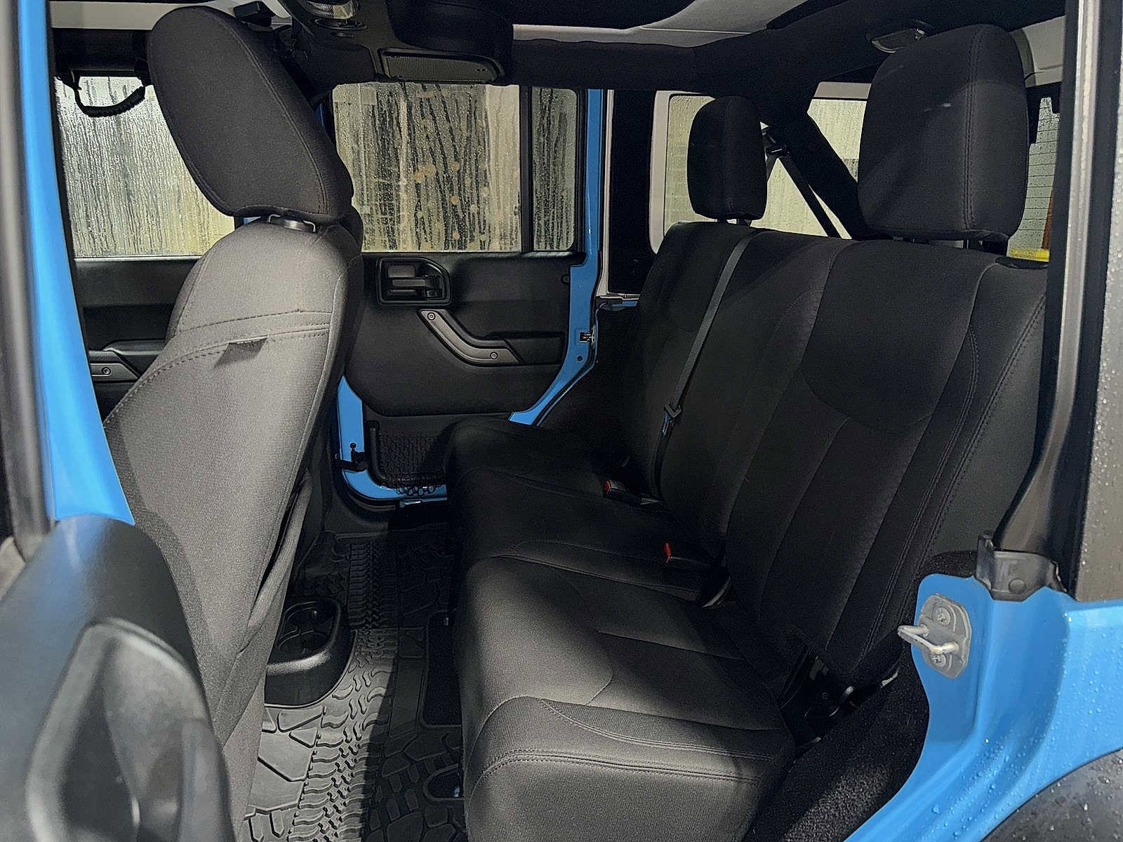 Thumbnail: 2017 Jeep Wrangler - 17