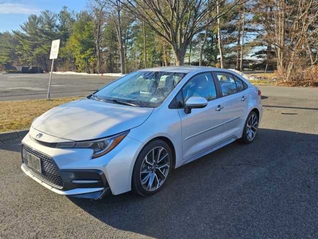 Used 2021 Toyota Corolla SE Sedan